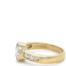 Load image into Gallery viewer, 18ct Yellow Gold Diamond Engagement Ring 1.52ct