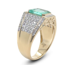 Load image into Gallery viewer, 14ct Yellow Gold Emerald and Diamond Gent’s Statement Ring 3.36ct